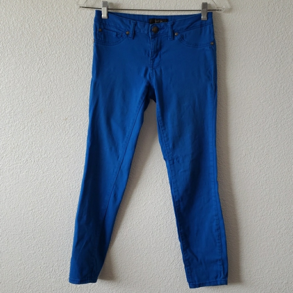 Skinny jeans